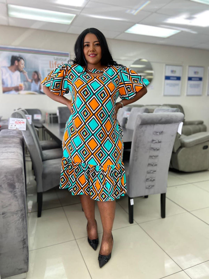 Geometric Diamond Pattern Short-Sleeve Dress