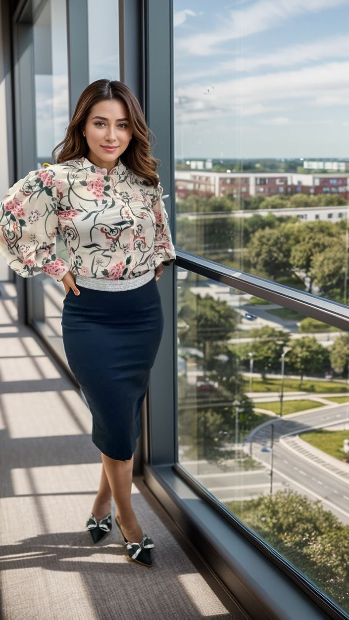 High-Waisted Slim Fit Skirt with Elegant Professional Design