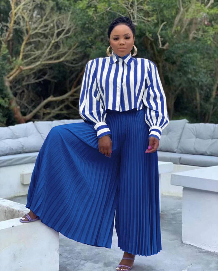 Striped blouse and pleated trousers set, blue