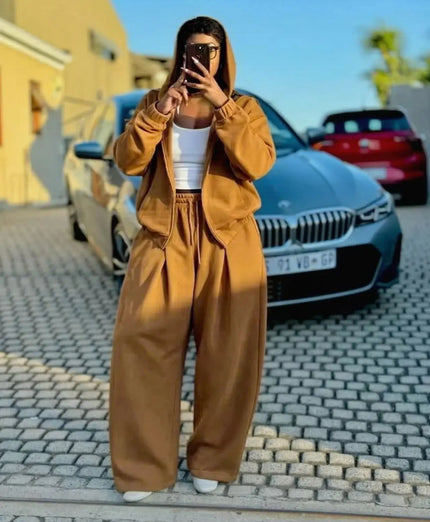 Zip-up hoodie tracksuit set in brown with wide-leg pants