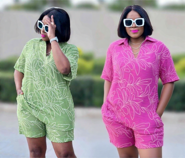 Printed shirt and shorts set, pink with white floral line pattern