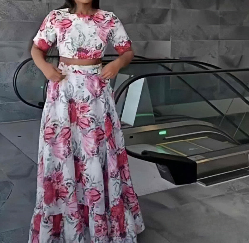 Floral twin set with puff sleeves and matching maxi skirt, white with pink rose print