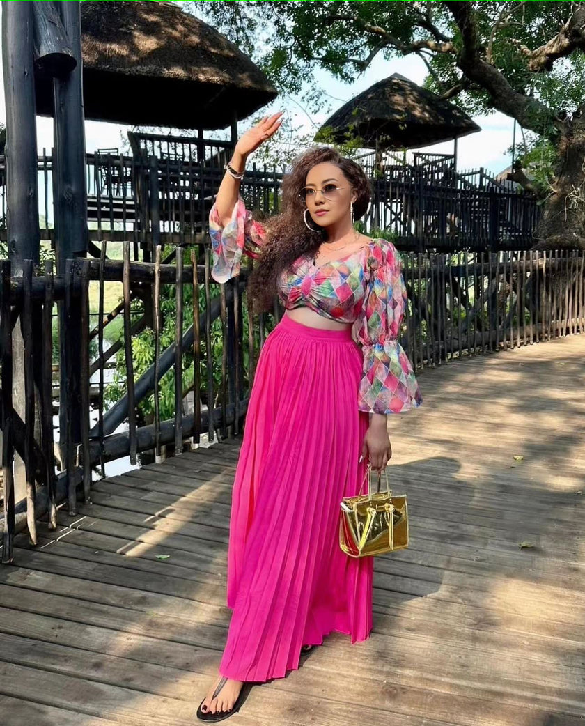 Pleated skirt and puff-sleeve blouse twin set, pink pleated skirt with floral cropped top