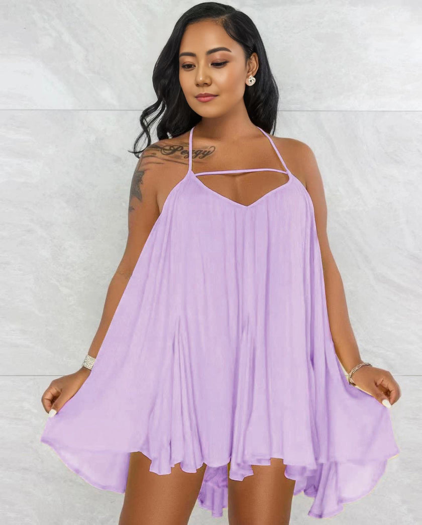 Sleeveless flared dress in light purple with thin straps and V neckline