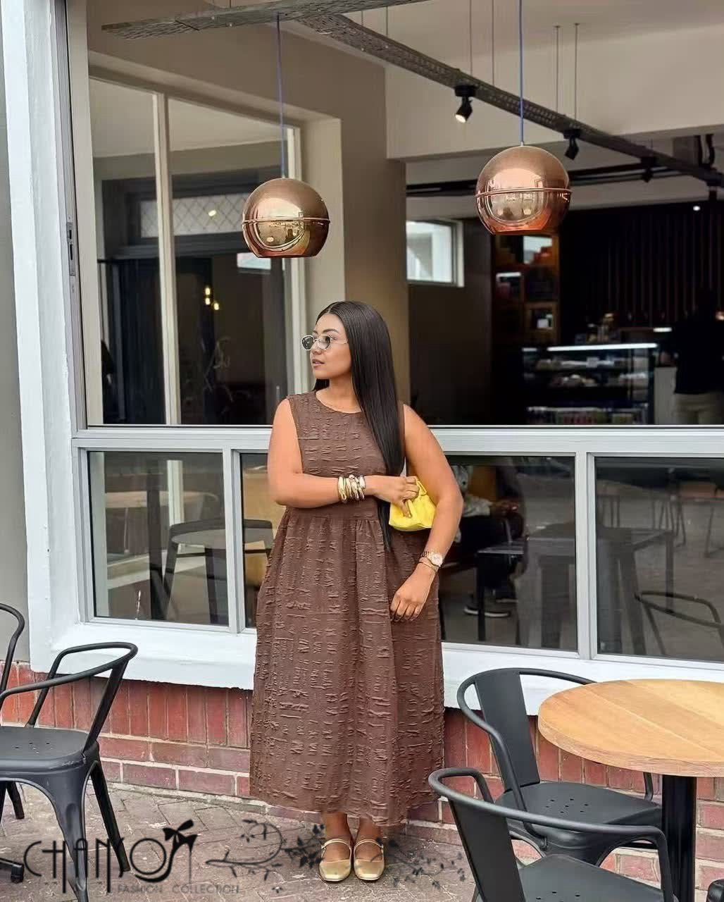 Chocolate sleeveless midi dress, round neck, high waist, loose A-line, textured embossed