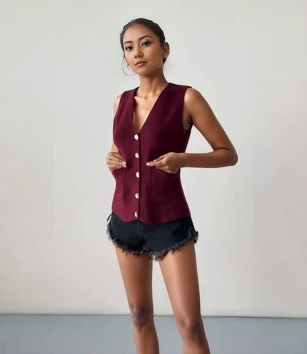 Sleeveless V-neck vest top, button-front detail, maroon; flap pockets at bust