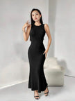 Slim-Fit Long Knitted Dress