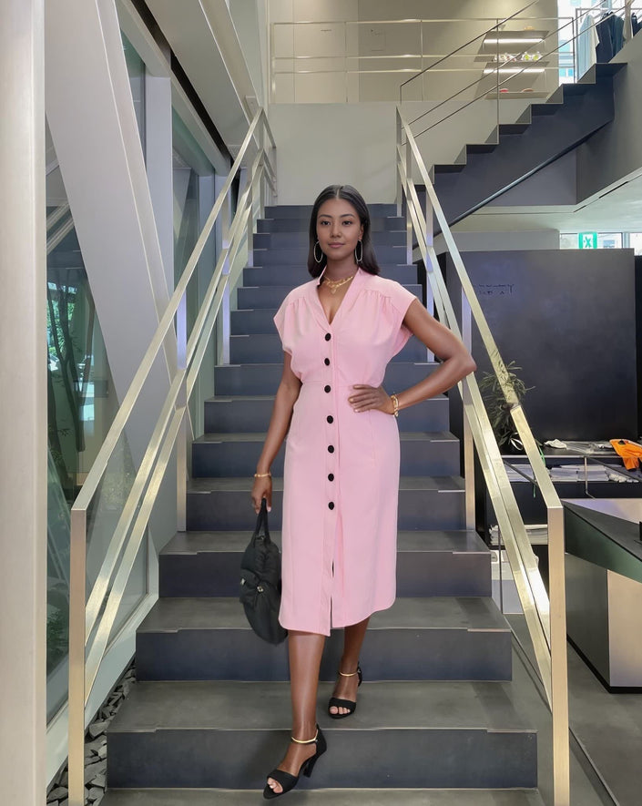Pink V-neck button midi dress with short sleeves and button-down front
