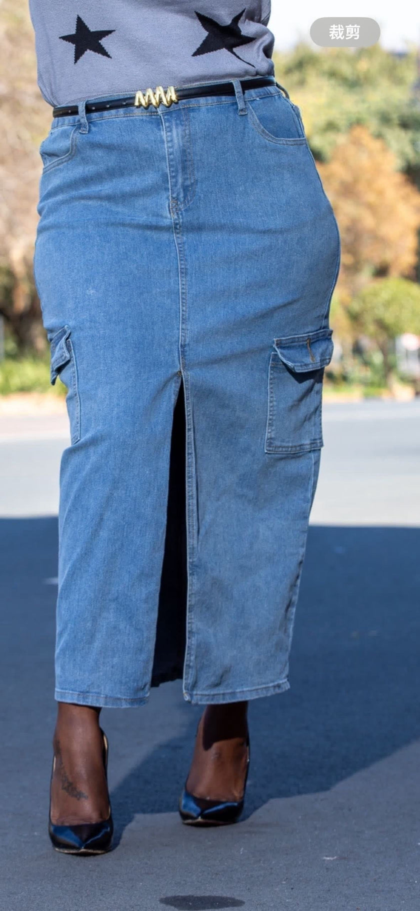 Denim midi skirt with front slit and cargo pockets