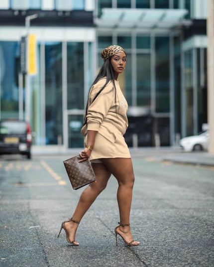 Loose-fit sweatshirt and shorts set, nude beige