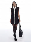 Sleeveless Collared Dress with Central Button Detailing
