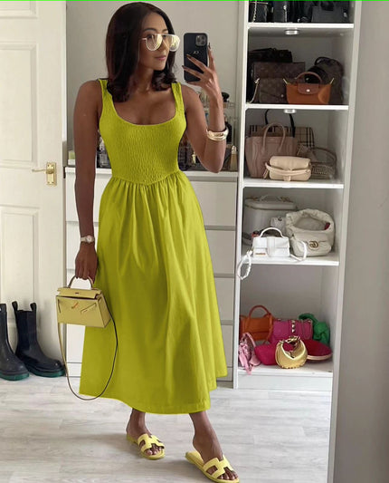 Sleeveless Textured Midi Dress with Fitted Bodice and Flared Skirt