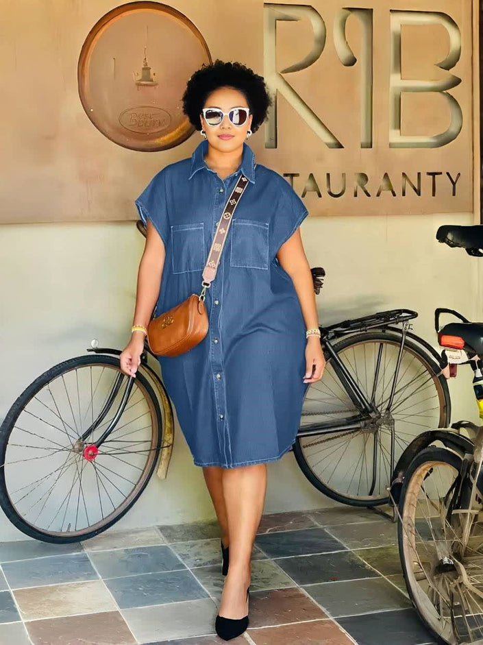 Denim Short Sleeve Dress with Front Pockets, Button-Front Closure, Loose Casual Fit