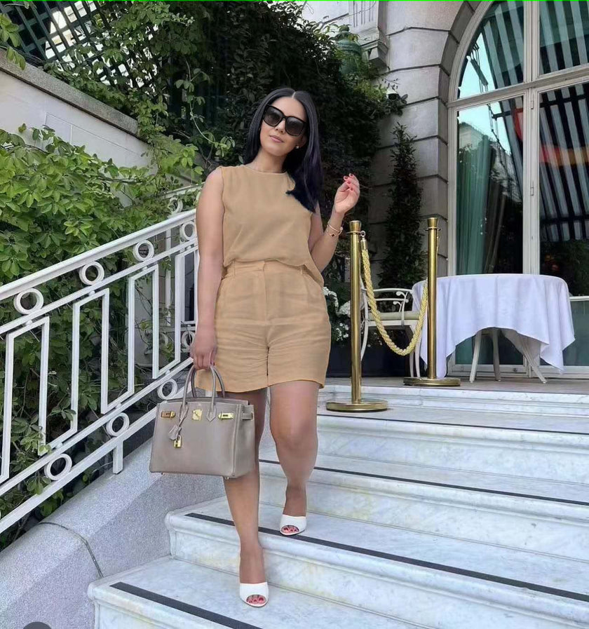 Khaki sleeveless waist-tie two-piece set with shorts
