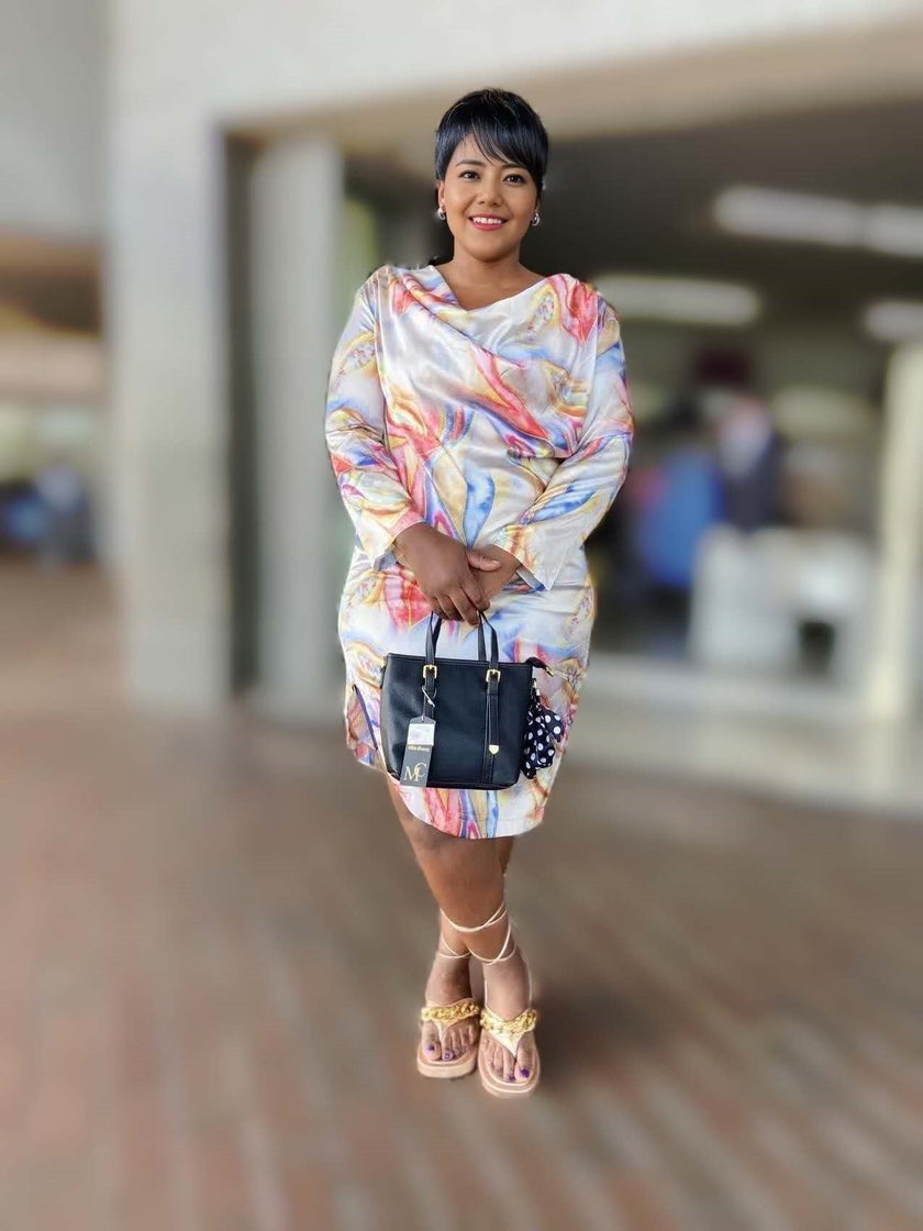 Abstract printed long-sleeve loose dress with multicolor swirl pattern, round neck