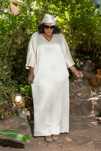 Loose Long Dress, V-Neck Design, Three-Quarter Sleeves