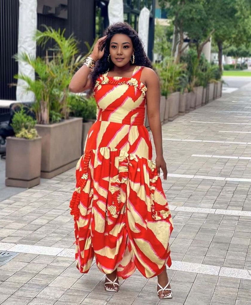 Sleeveless multicolor floral stripe high-low maxi dress with elastic waist and tiered skirt