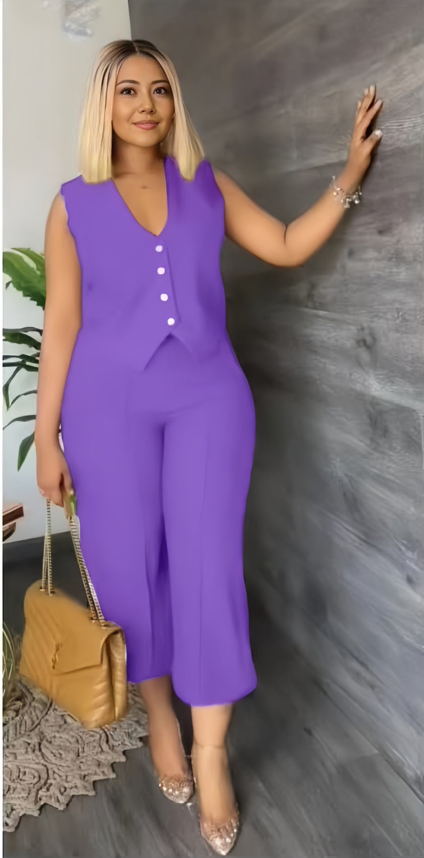 Purple V-neck top and cropped trousers suit with sleeveless button placket