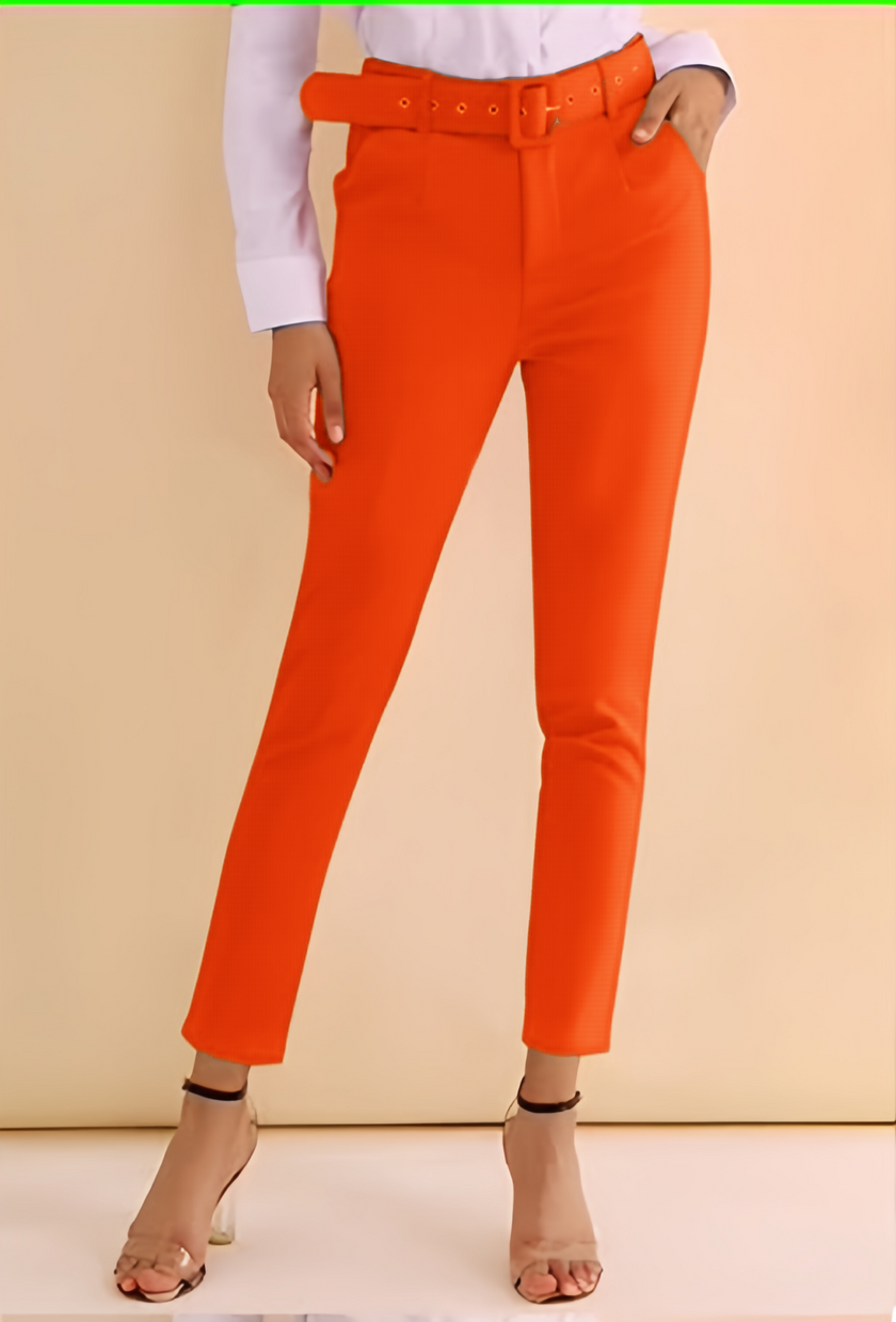 Modern High-Rise Trousers with Sleek Silhouette