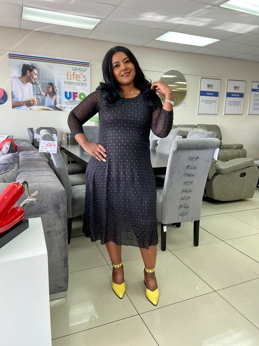 Flared midi dress with long sleeves and small polka dots, dark color
