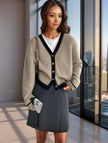 Knitted V-neck Trimmed Slim Fit Top
