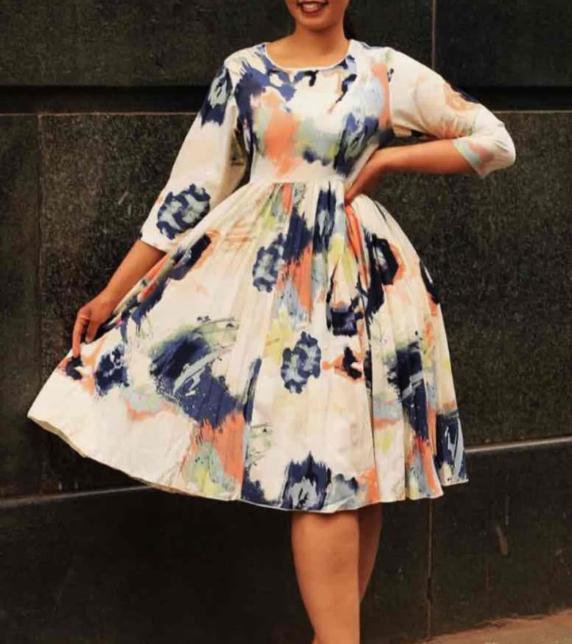 Flare dress with abstract blue floral print, 3/4 sleeves, full skirt