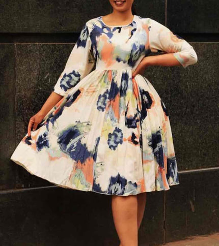 Flare dress with abstract blue floral print, 3/4 sleeves, full skirt
