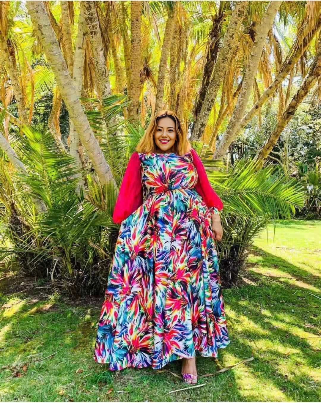 Plus size maxi dress, colorful leaf print, pink puff sleeves, full skirt