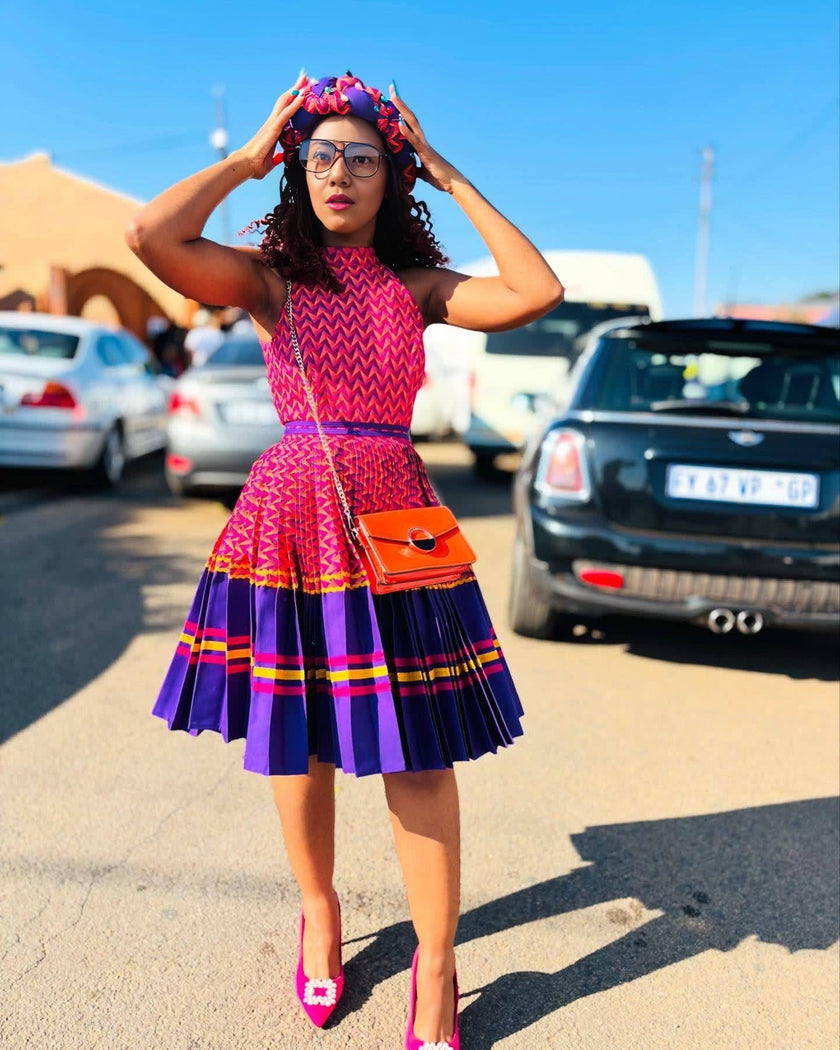 Women's Ethnic Style Dress｜Zigzag Pattern Top + Pleated Skirt