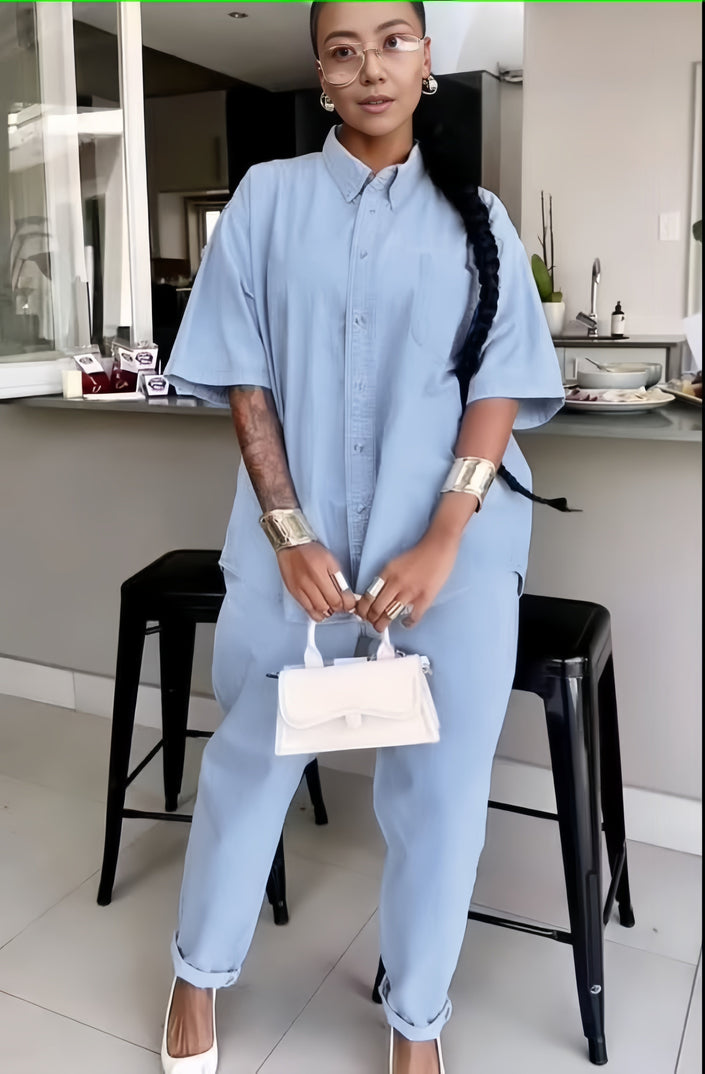 Light blue short-sleeve button shirt and matching trousers twin set