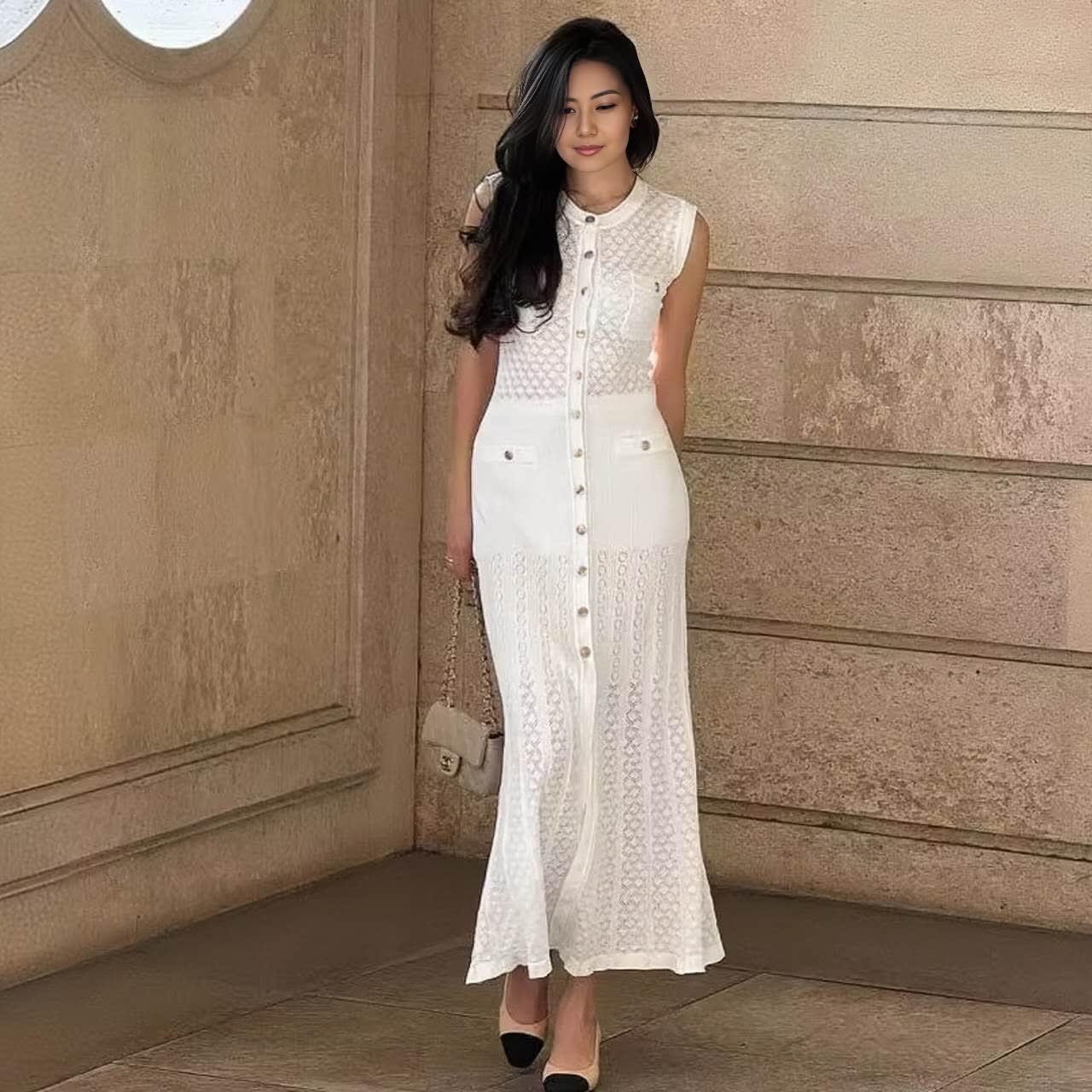 Elegant Sleeveless Knitted Lace Button-Front Maxi Dress with Decorative Pockets