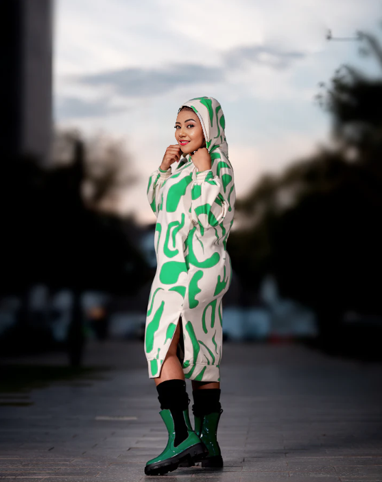 Leaf-print hooded knit midi dress with front slit, green and white pattern, long sleeves
