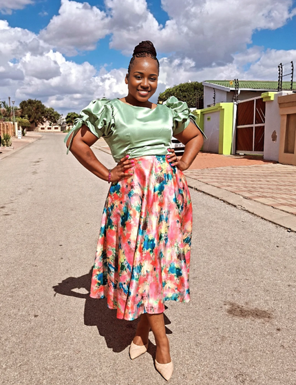 Puff Sleeve Blouse and Floral Print Flared Skirt Set