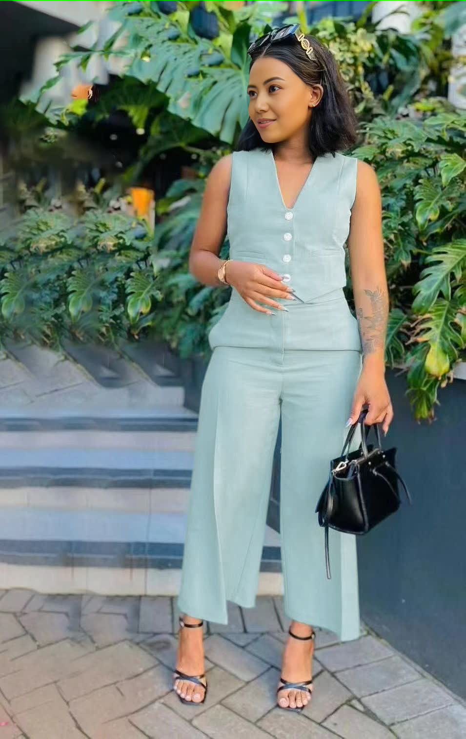 Sleeveless Top & High-Waist Wide-Leg Trousers Set