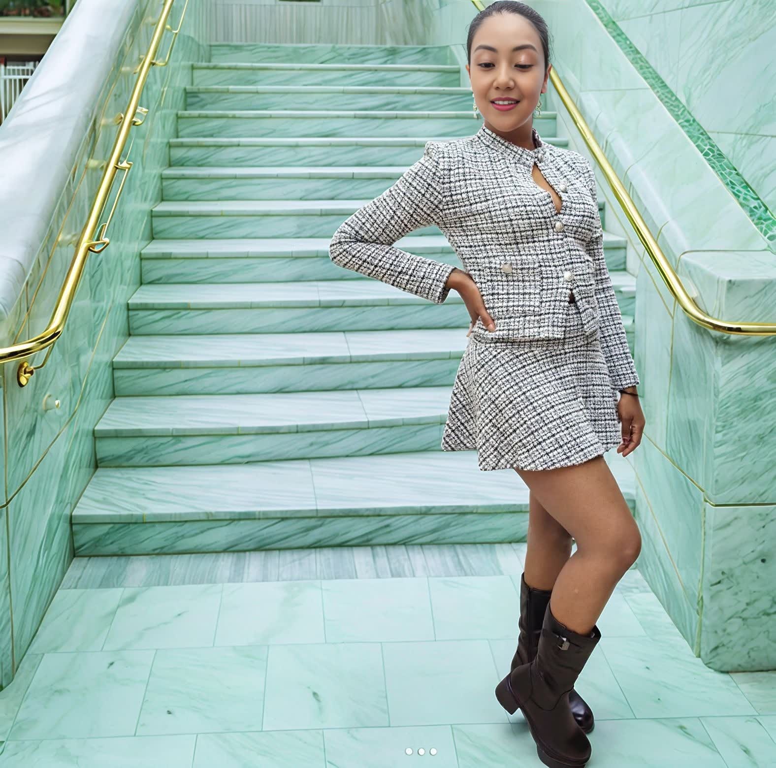 Tweed check cropped jacket with keyhole trim and matching flared mini skirt
