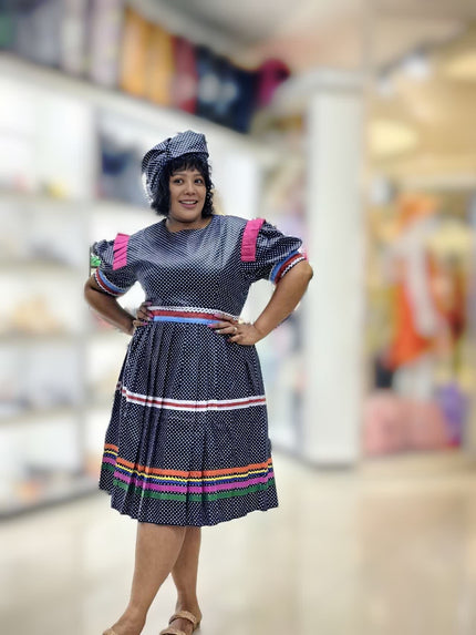 Checkered puff-sleeve dress with multicolor border and short skirt