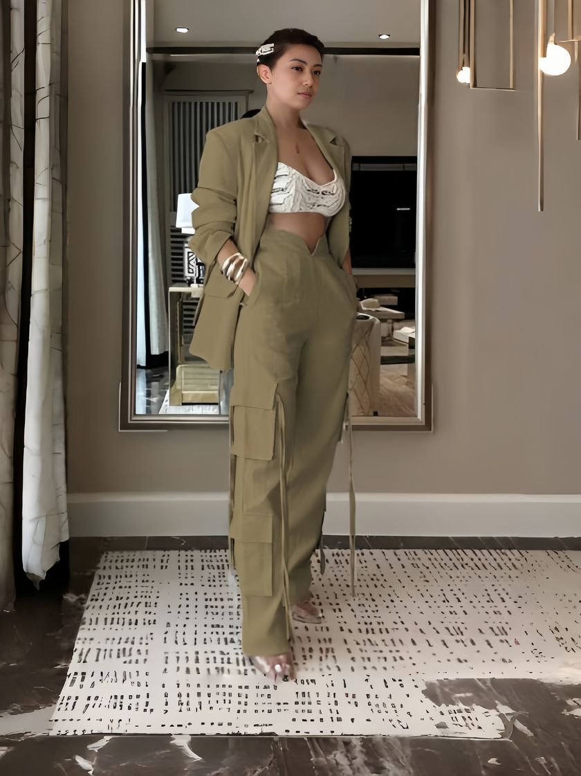 Olive two-piece blazer and high-waist tie cargo pants set, open blazer, cargo leg pockets