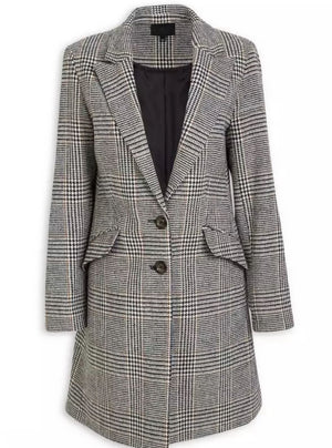 Plaid blazer coat with notch lapels, four-button front and flap pockets