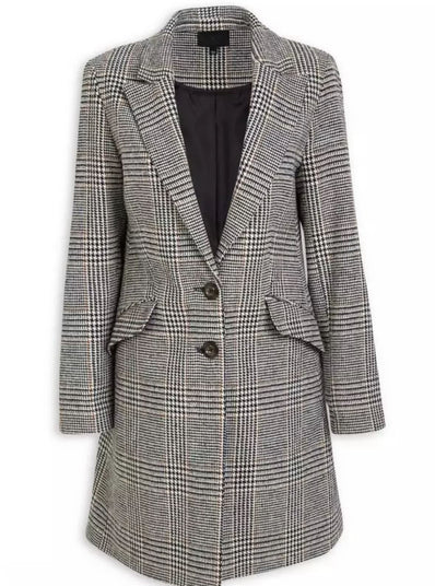 Plaid blazer coat with notch lapels, four-button front and flap pockets